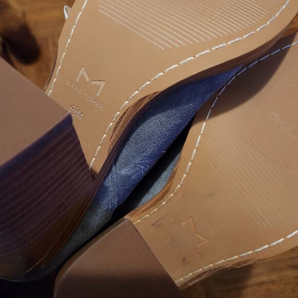 Marc Fisher blue suede booties size 9.5 - Picture 7 of 7